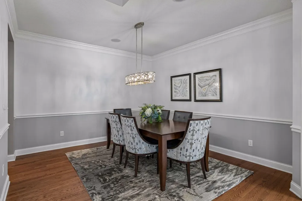 1452 Steeplechase Lane Eagan, MN 55122