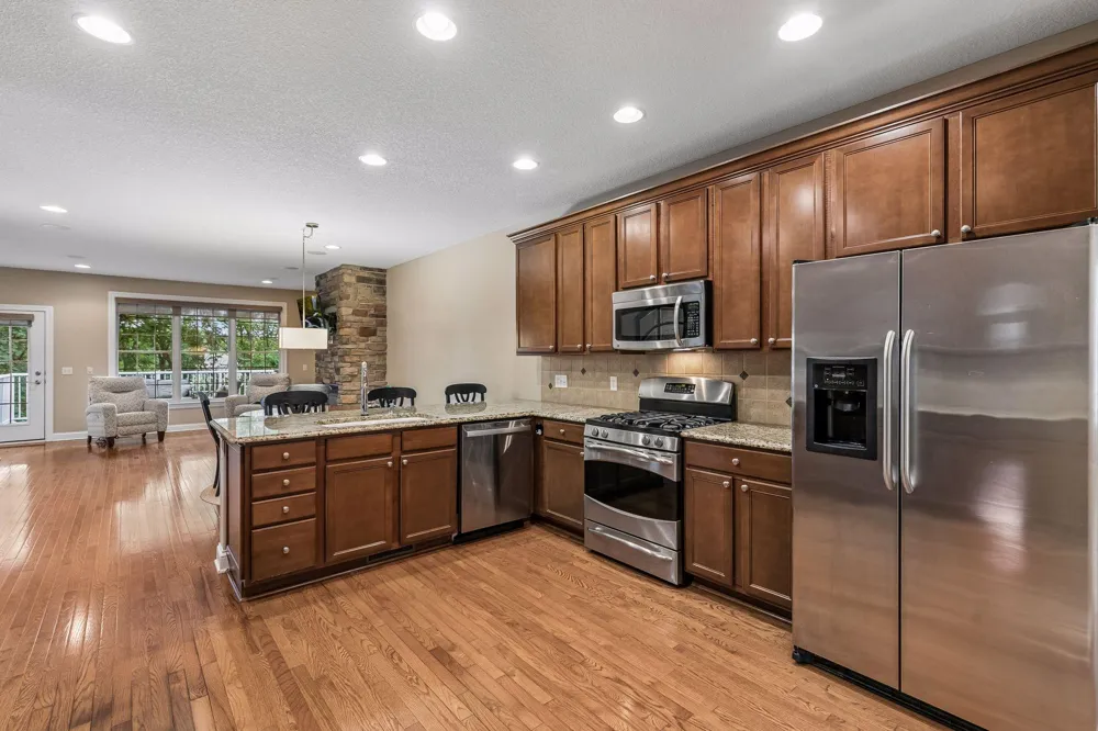 1452 Steeplechase Lane Eagan, MN 55122