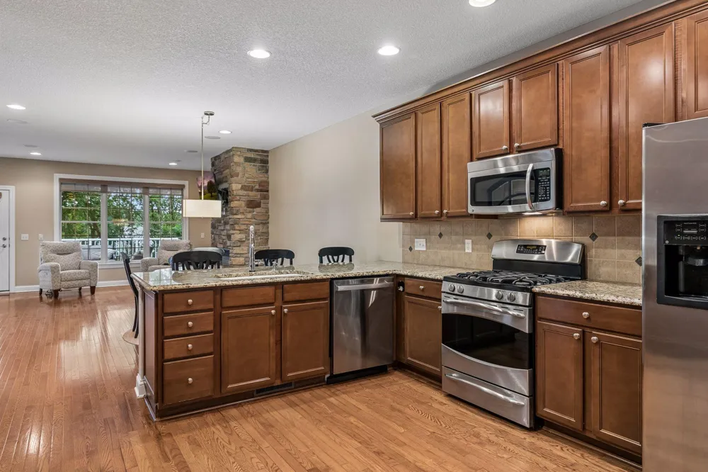 1452 Steeplechase Lane Eagan, MN 55122