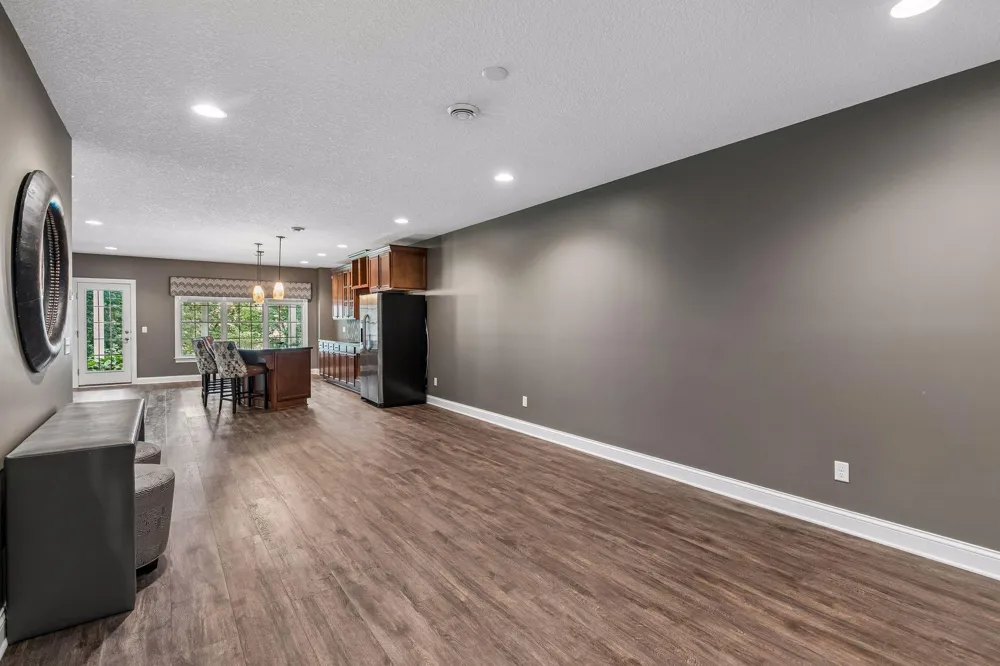 1452 Steeplechase Lane Eagan, MN 55122