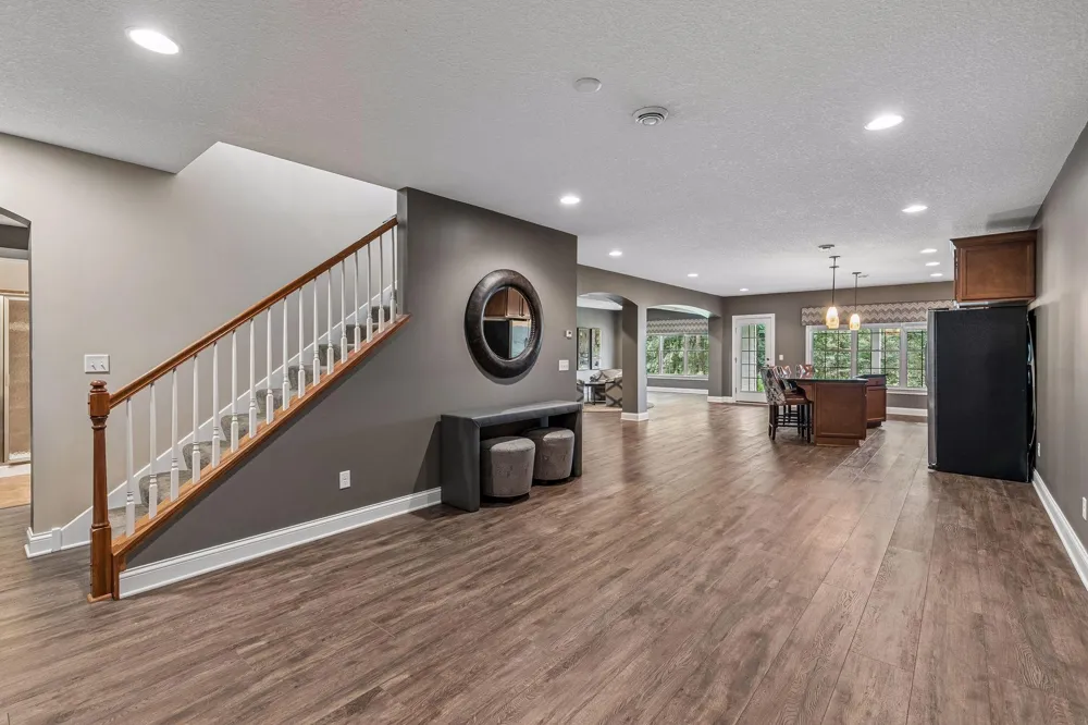 1452 Steeplechase Lane Eagan, MN 55122