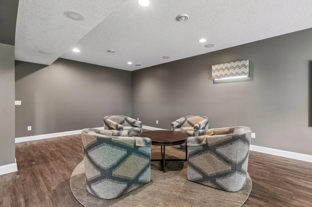 1452 Steeplechase Lane Eagan, MN 55122