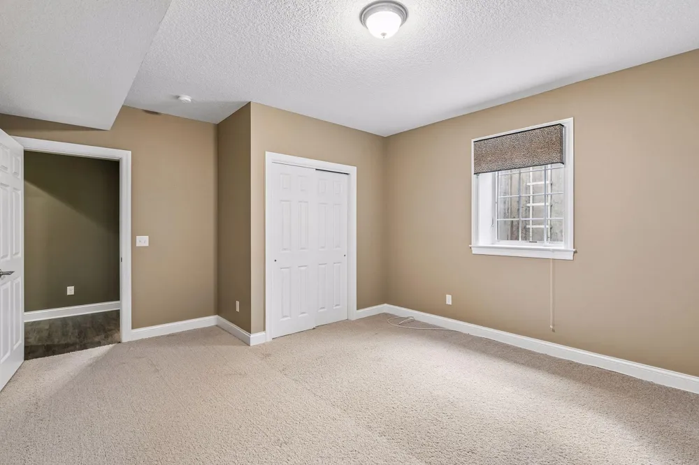 1452 Steeplechase Lane Eagan, MN 55122
