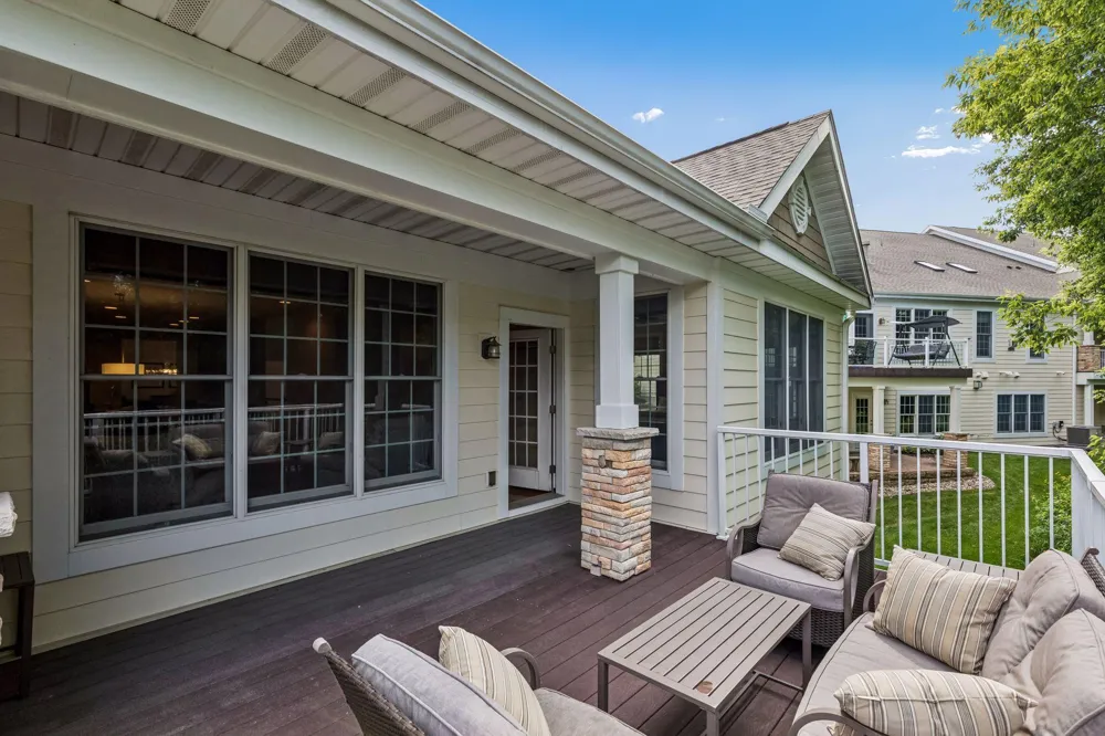 1452 Steeplechase Lane Eagan, MN 55122