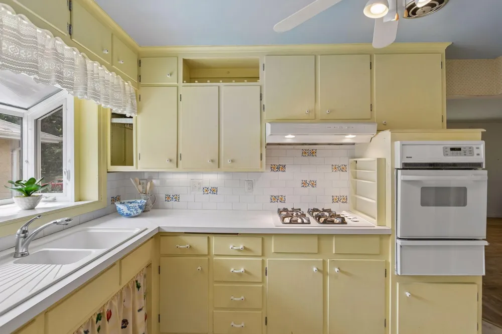 2814 Irving Avenue Minneapolis, MN 55411