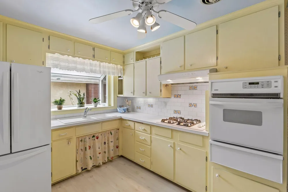 2814 Irving Avenue Minneapolis, MN 55411
