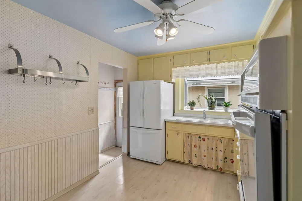 2814 Irving Avenue Minneapolis, MN 55411