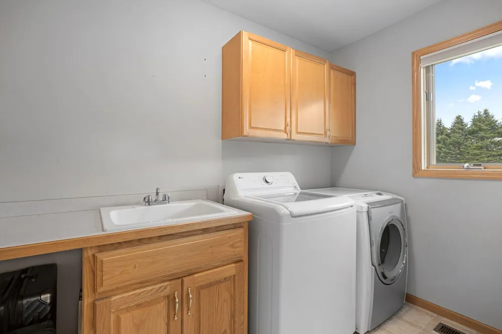 14961 Madison Street NE Andover, MN 55304