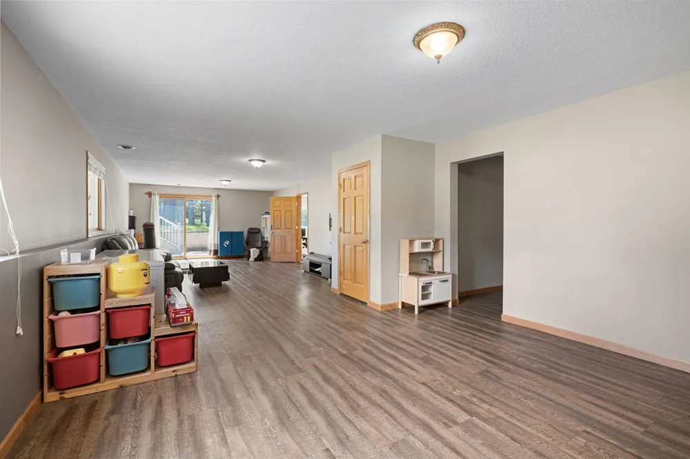 14961 Madison Street NE Andover, MN 55304
