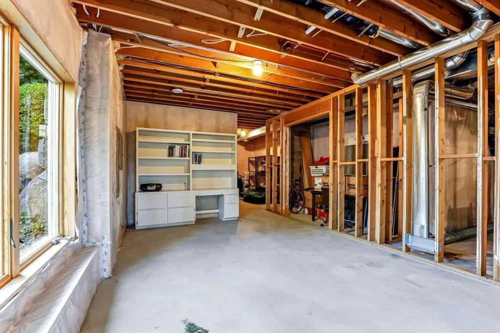 4939 Whispering Way Eagan, MN 55122
