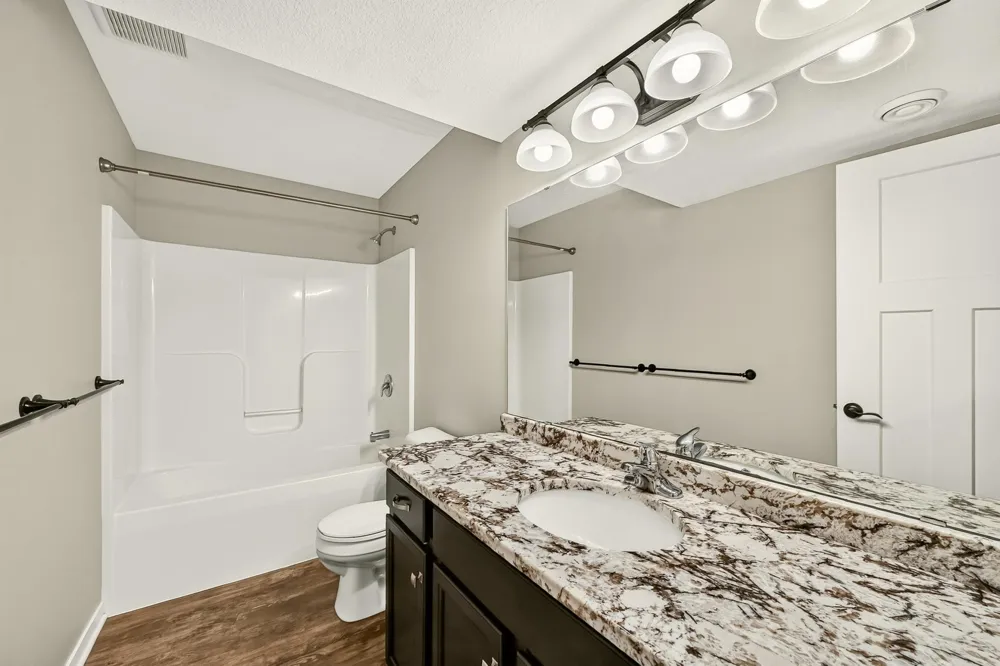 5526 Harvest Lake Drive NW Rochester, MN 55901