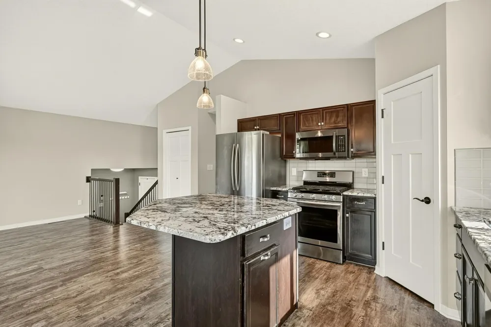 5526 Harvest Lake Drive NW Rochester, MN 55901
