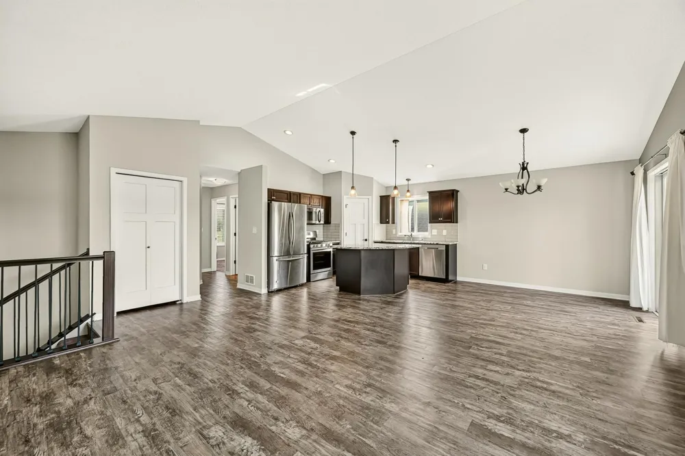 5526 Harvest Lake Drive NW Rochester, MN 55901