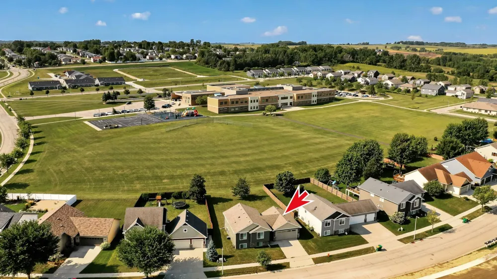 5526 Harvest Lake Drive NW Rochester, MN 55901
