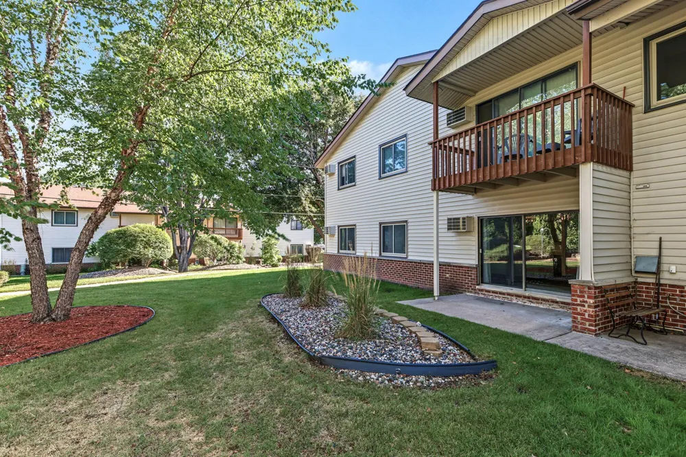 3916 Foss Road #104 Saint Anthony, MN 55421