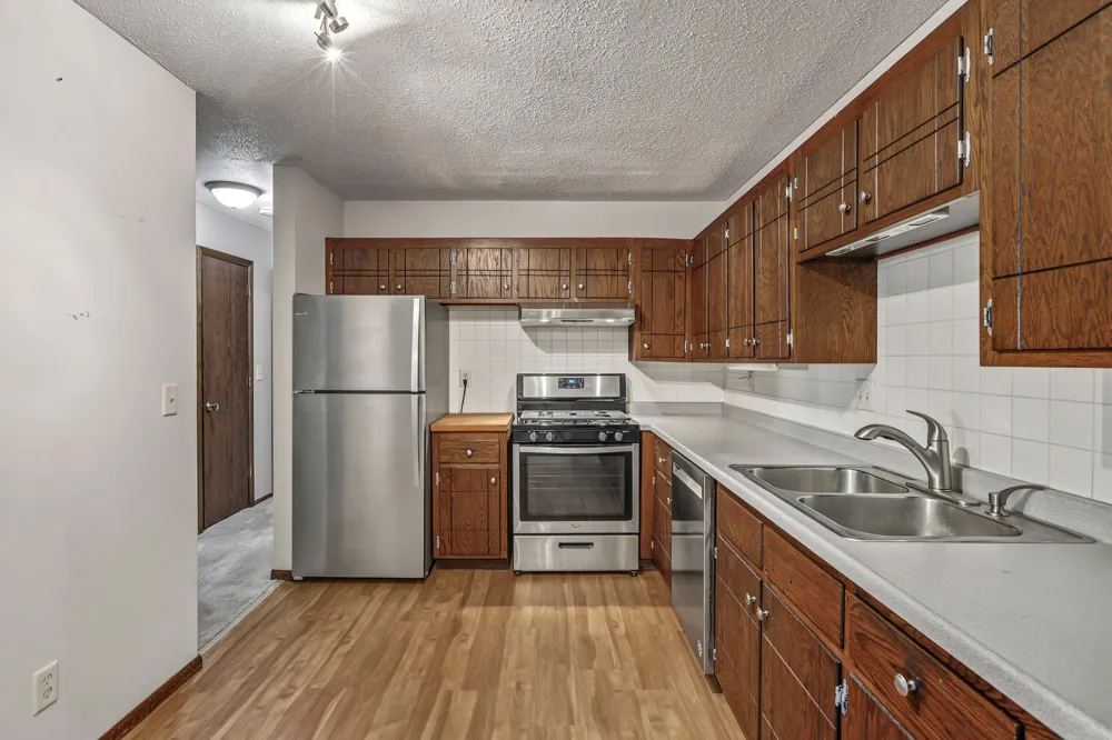 3916 Foss Road #104 Saint Anthony, MN 55421