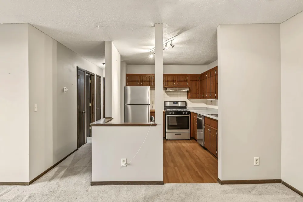 3916 Foss Road #104 Saint Anthony, MN 55421