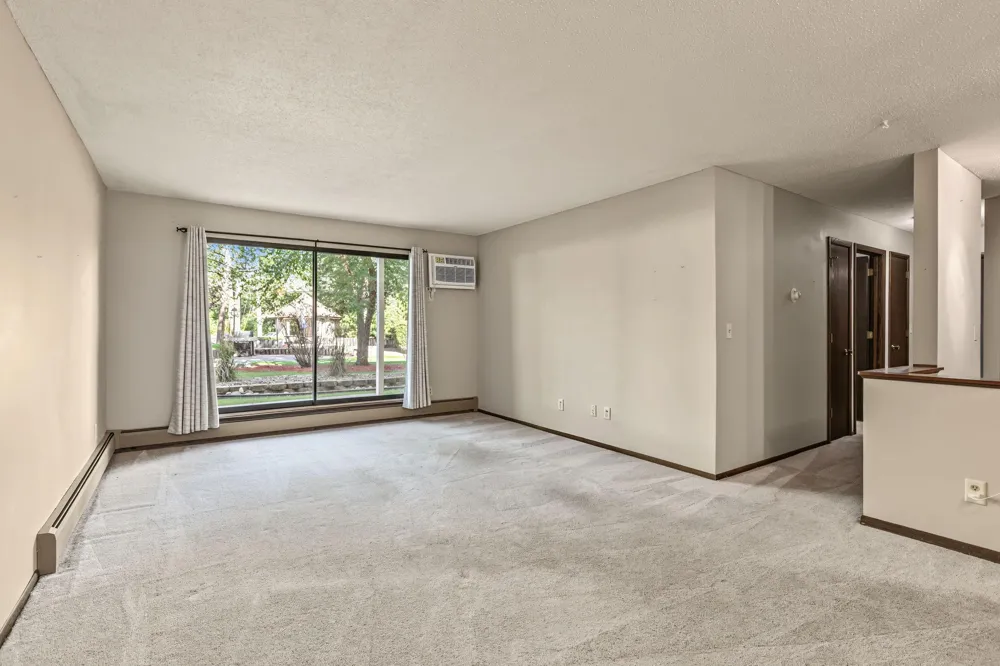 3916 Foss Road #104 Saint Anthony, MN 55421