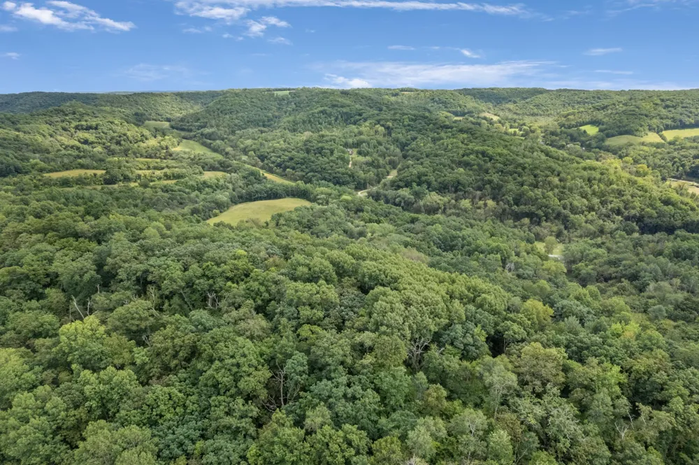 N7255 Holley Road Holmen, WI 54636