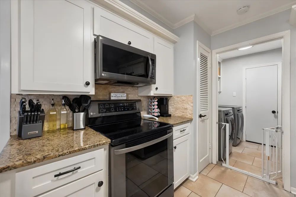 805 Laura Avenue Corsicana, TX 75110