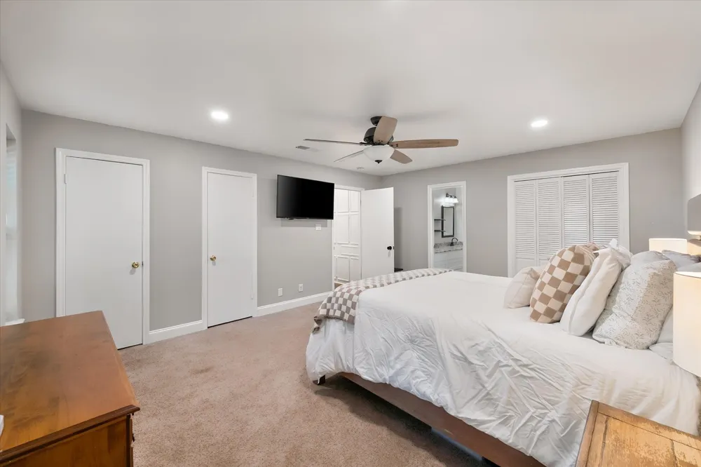 805 Laura Avenue Corsicana, TX 75110