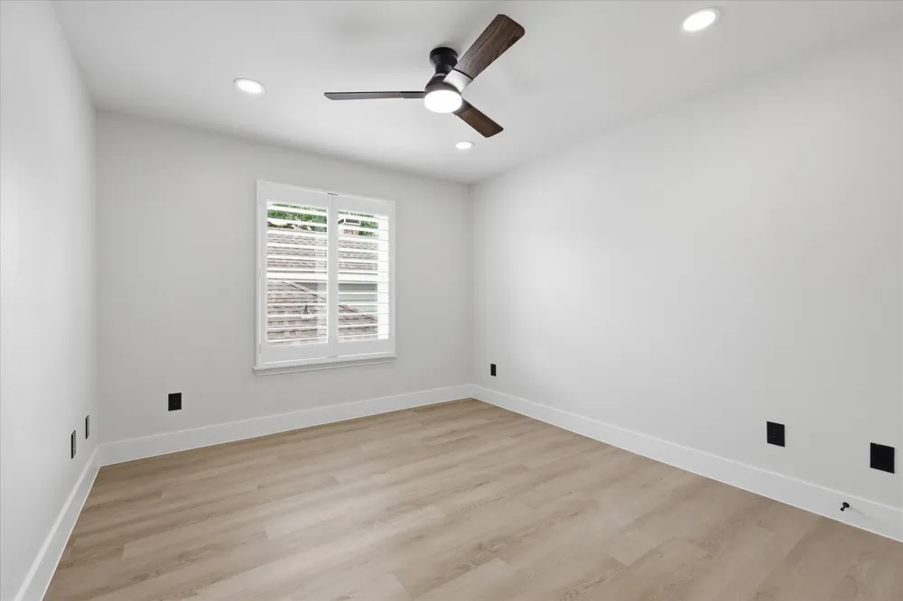 652 Allen Road Coppell, TX 75019