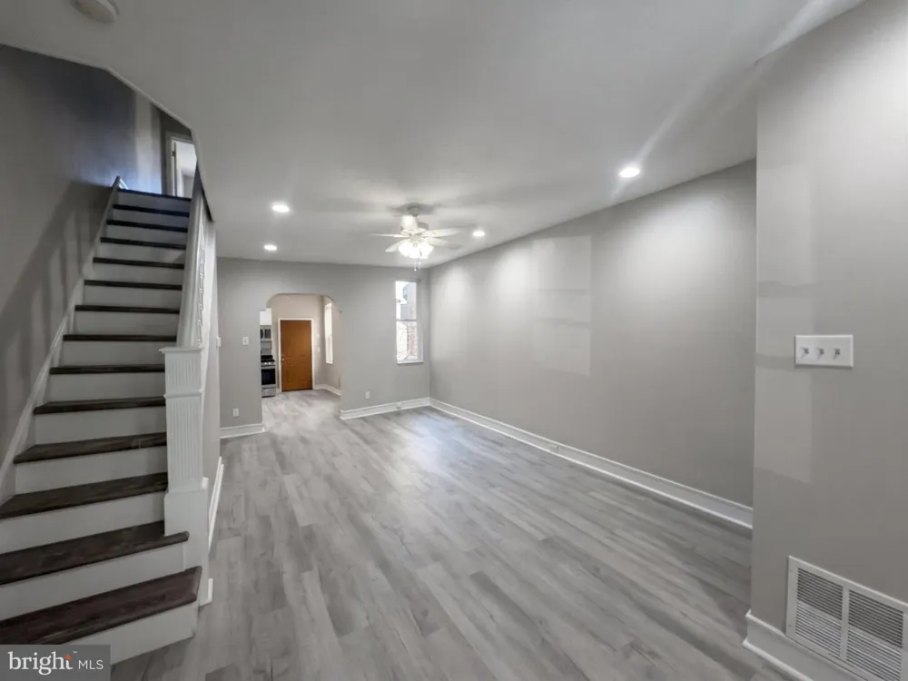 1432 56TH Philadelphia, PA 19131