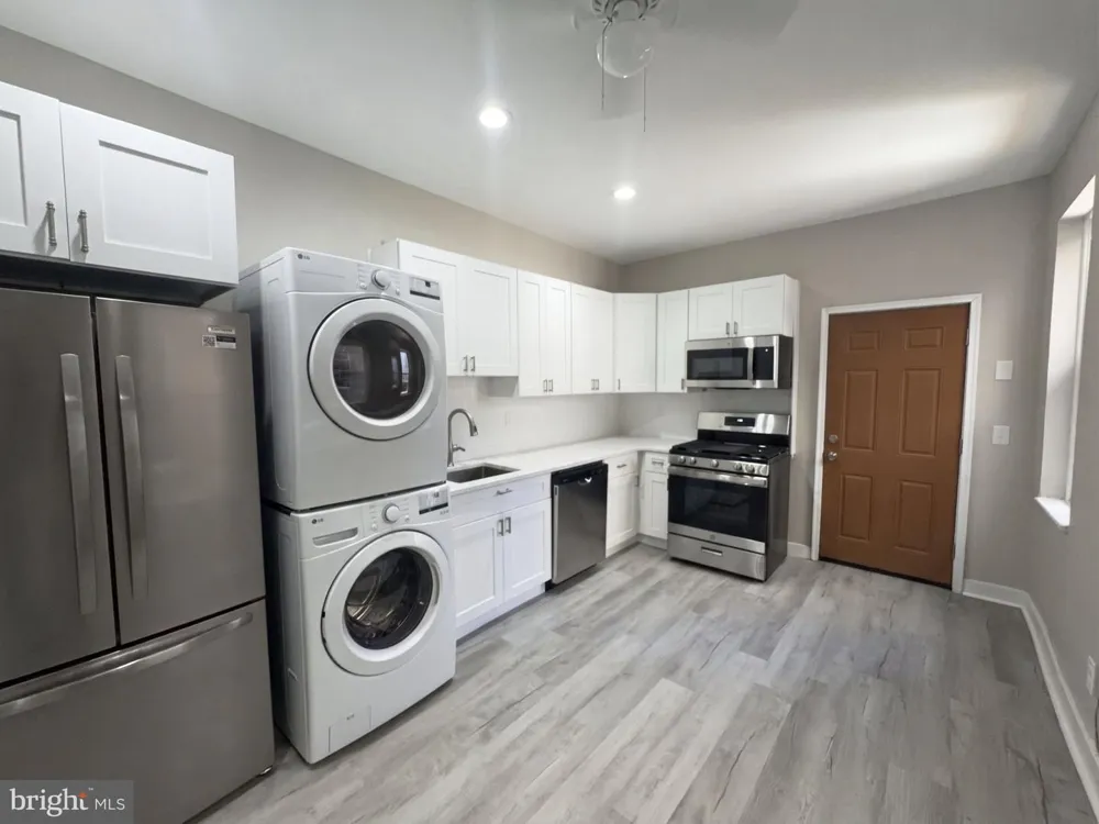 1432 56TH Philadelphia, PA 19131