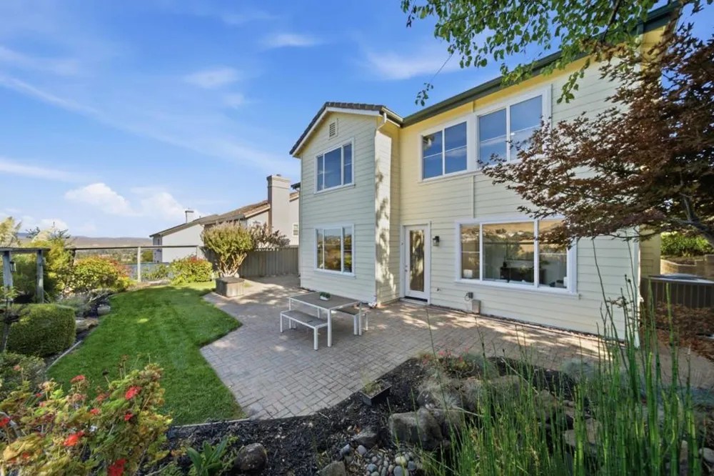 7668 Buckeye Court Dublin, CA 94568