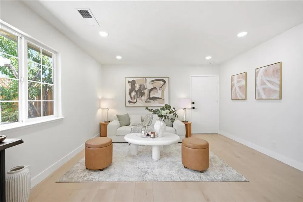 2298 Meadowgate Way San Jose, CA 95132