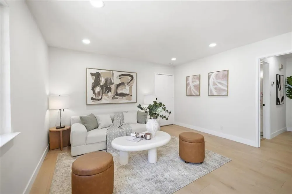 2298 Meadowgate Way San Jose, CA 95132