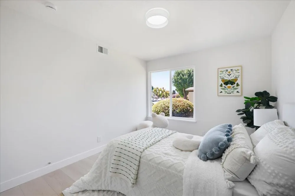 2298 Meadowgate Way San Jose, CA 95132