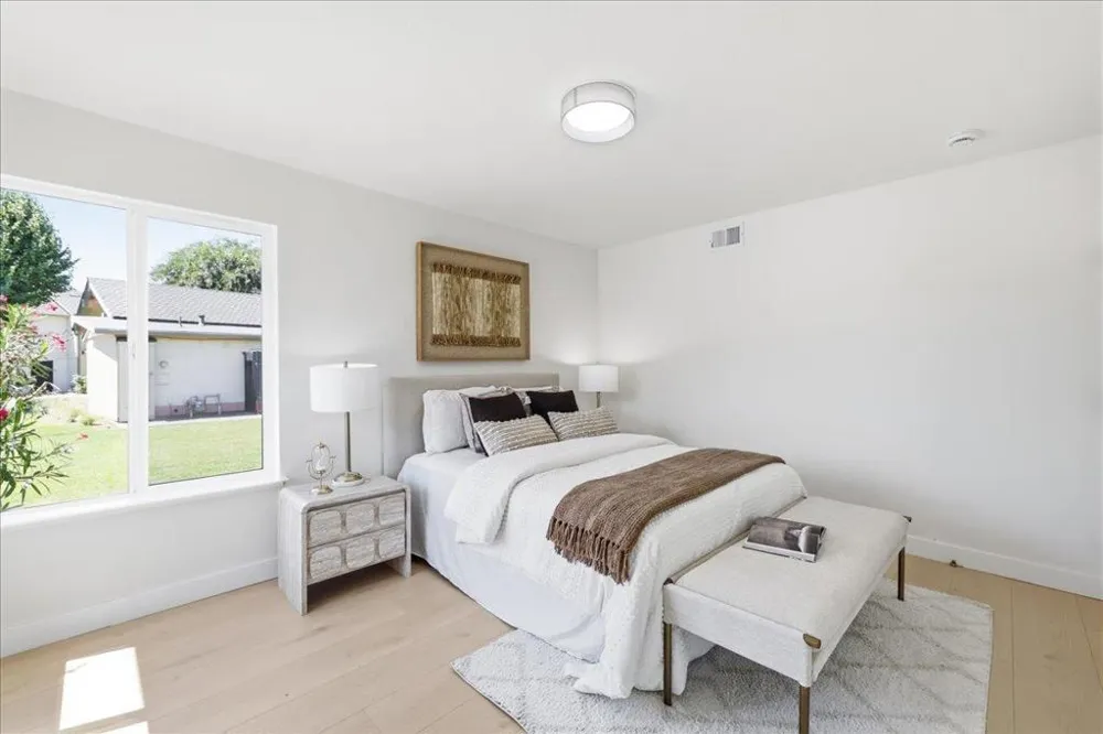 2298 Meadowgate Way San Jose, CA 95132