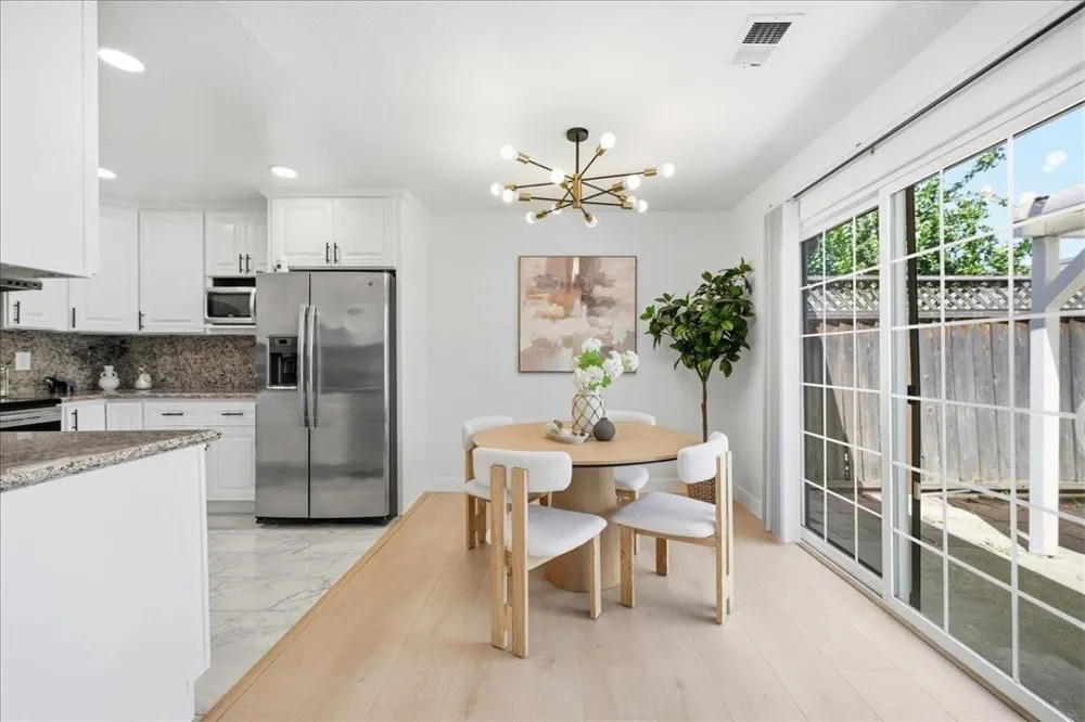 2298 Meadowgate Way San Jose, CA 95132