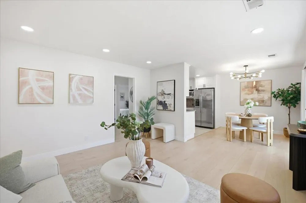2298 Meadowgate Way San Jose, CA 95132