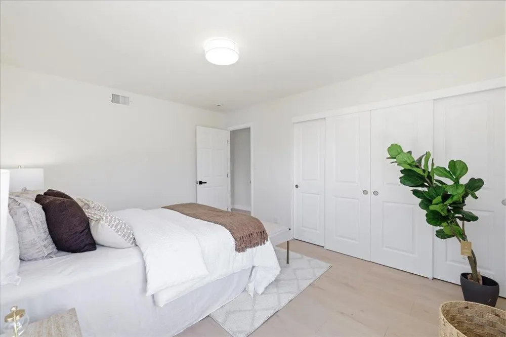 2298 Meadowgate Way San Jose, CA 95132