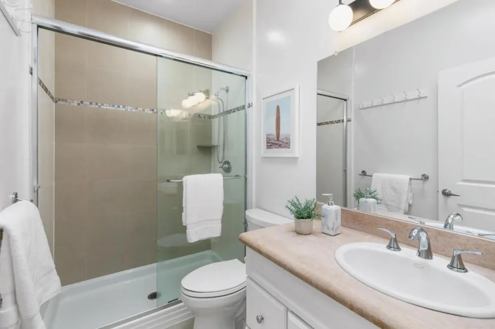 582 Abbot Avenue Daly City, CA 94014