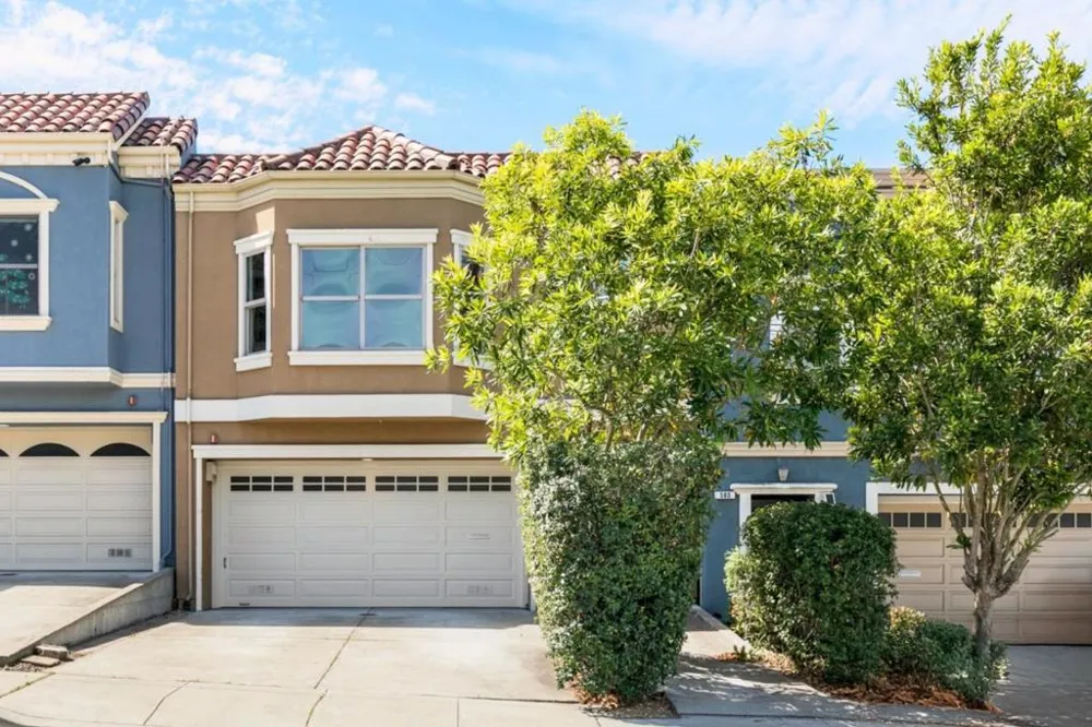 582 Abbot Avenue Daly City, CA 94014
