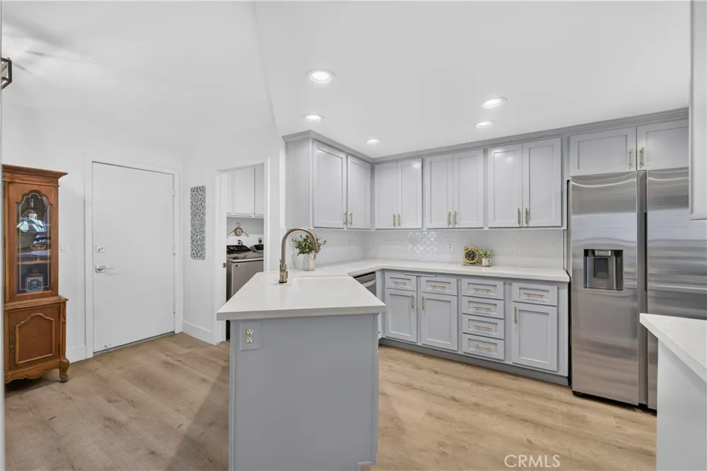 607 North Cataract Avenue San Dimas, CA 91773