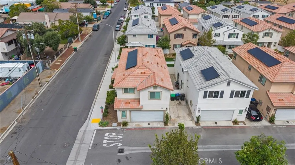 1201 Garnet Court Colton, CA 92324