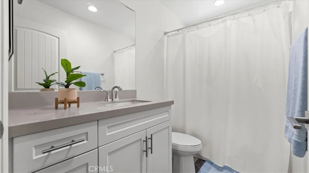 1201 Garnet Court Colton, CA 92324