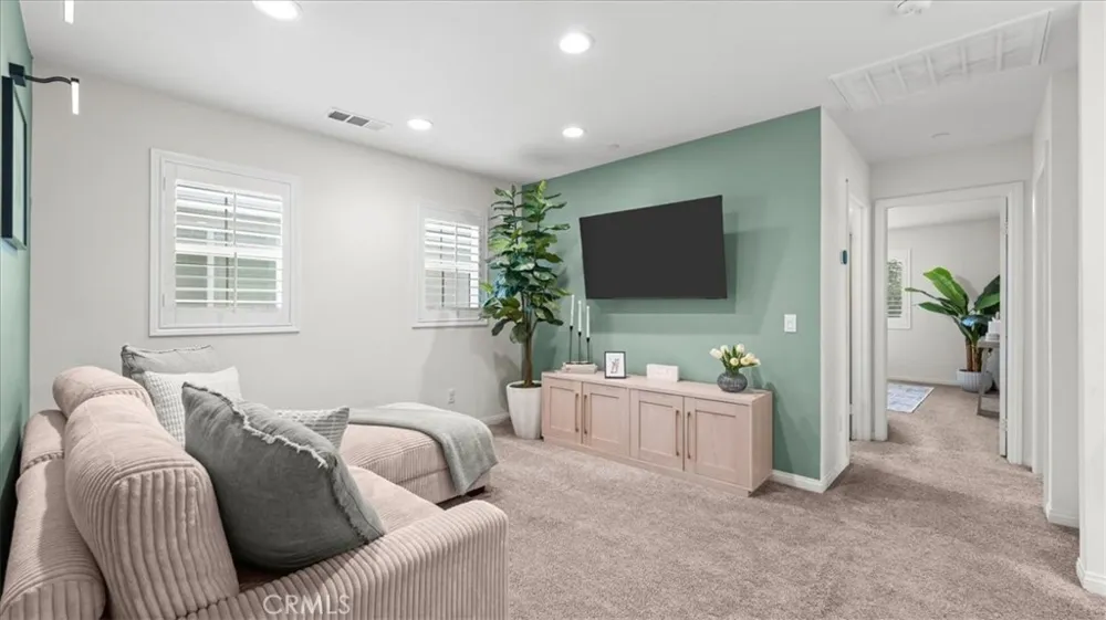 1201 Garnet Court Colton, CA 92324