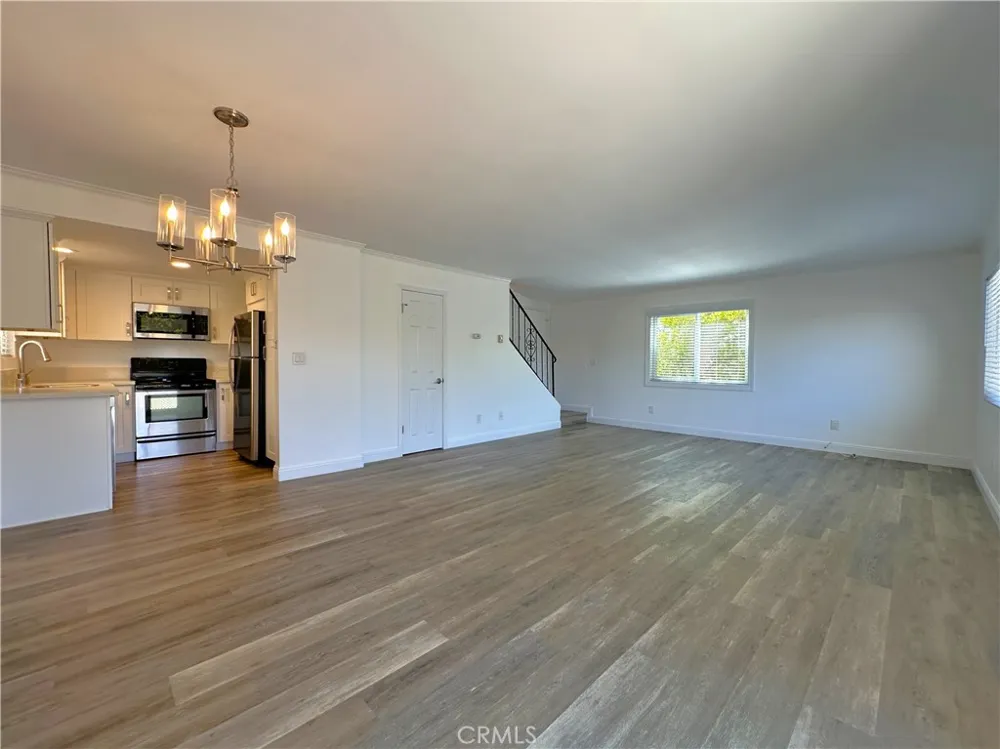 119 S Lucia Avenue #4 Redondo Beach, CA 90277