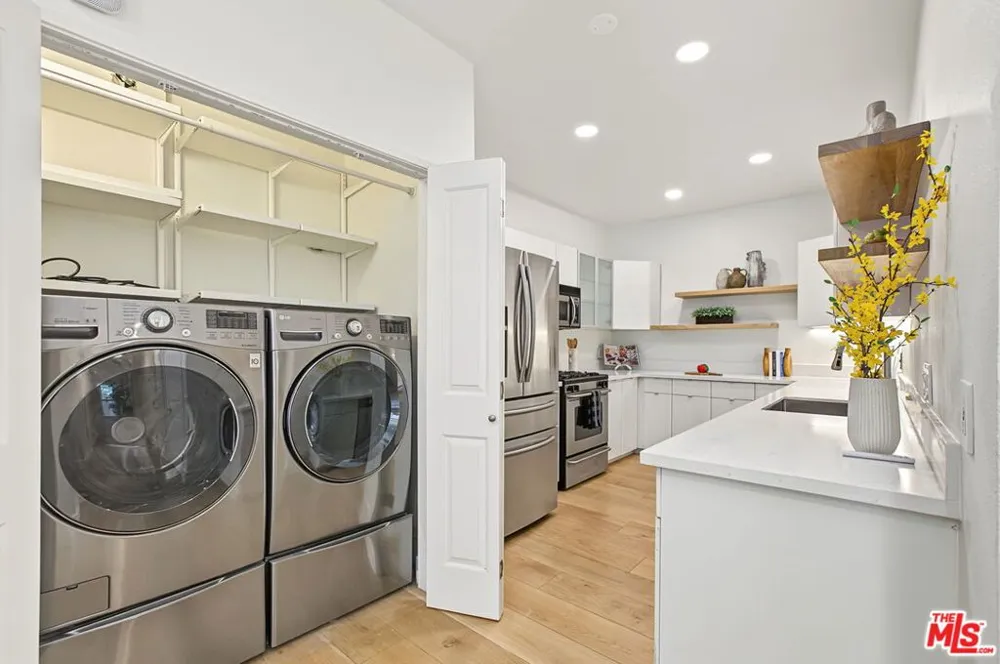 839 Larrabee Street #2 West Hollywood, CA 90069