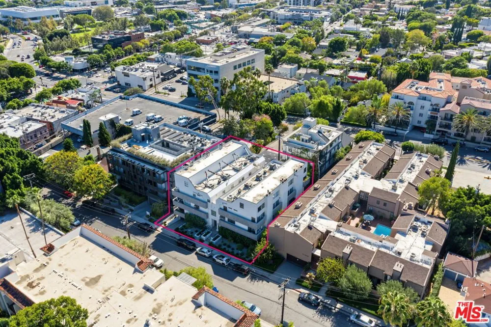 839 Larrabee Street #2 West Hollywood, CA 90069