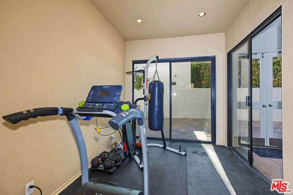 839 Larrabee Street #2 West Hollywood, CA 90069