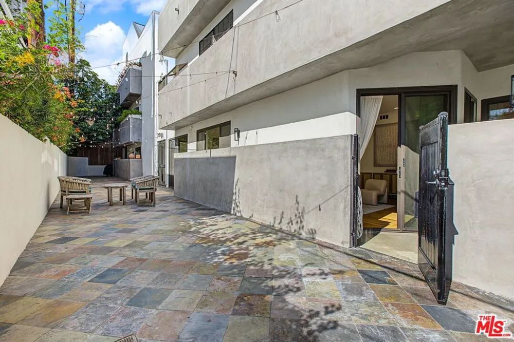 839 Larrabee Street #2 West Hollywood, CA 90069