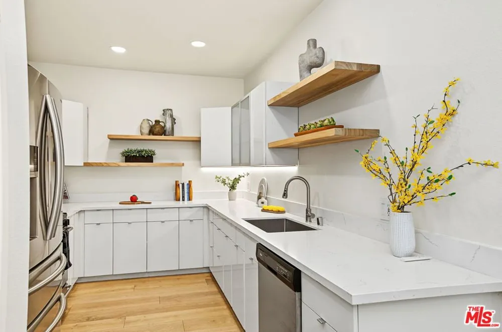 839 Larrabee Street #2 West Hollywood, CA 90069