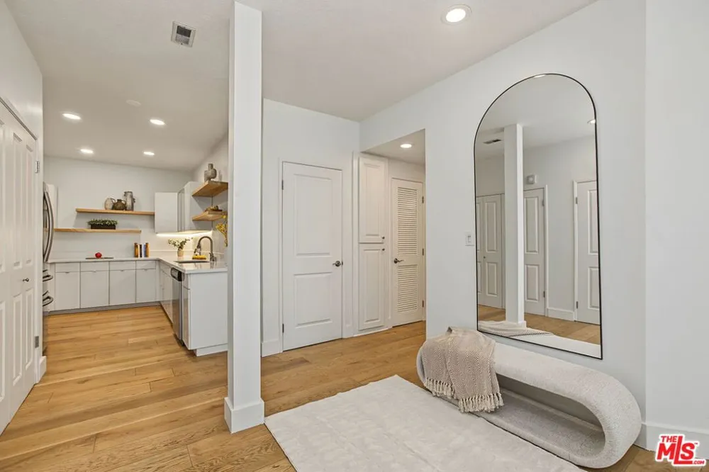 839 Larrabee Street #2 West Hollywood, CA 90069