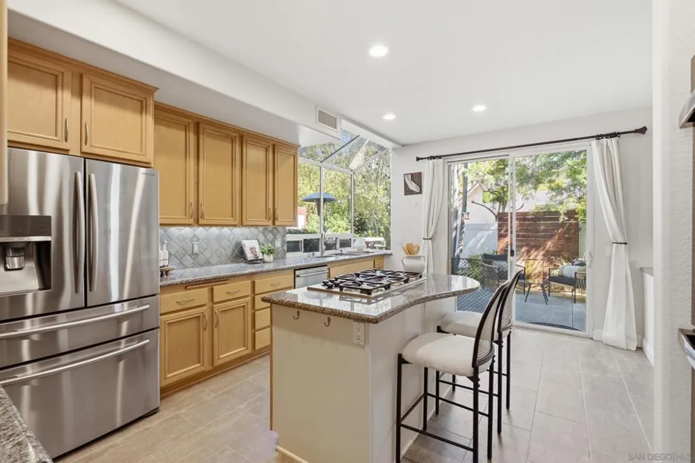 12504 Cypress Woods San Diego, CA 92131